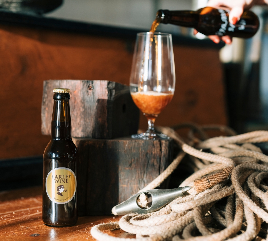 Brantevik Barley Wine – Ölbryggarkit (4 liter) + Flaskor Brantevik Barley Wine – Ölbryggarkit (4 liter) + Flaskor